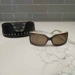 Marie Claire Aimee Designer Sunglasses Brown Horn (BHN) With Case Excellent Cond